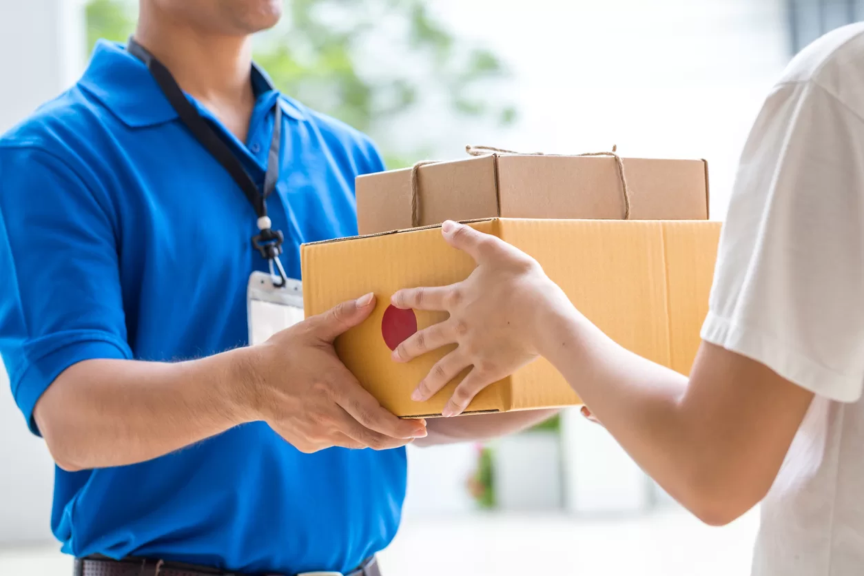 Amattra_Shipping